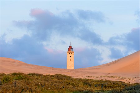 simsearch:700-04003402,k - Lighthouse and Dunes at Dawn, Rubjerg Knude, Lokken, North Jutland, Denmark Stock Photo - Premium Royalty-Free, Code: 600-08512551