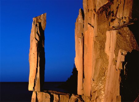 Balancing Rock at Night, Long Island, Nova Scotia, Canada Stock Photo - Premium Royalty-Free, Code: 600-00022036