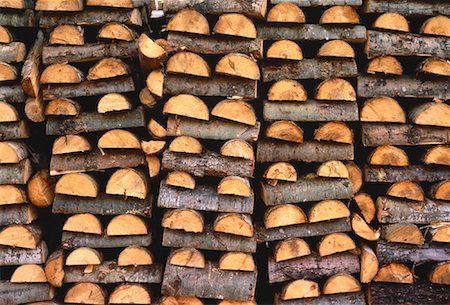 simsearch:600-03178788,k - Cut and Stacked Firewood Stock Photo - Premium Royalty-Free, Code: 600-00052016