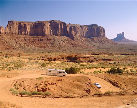 simsearch:700-07802623,k - Camping at Sentinel Mesa, Monument Valley, Arizona, USA Foto de stock - Sin royalties Premium, Código: 600-00172206