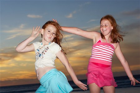Girls on the Beach Stock Photo - Premium Royalty-Free, Code: 600-00796493