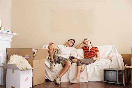 simsearch:600-01073479,k - Couple Relaxing Stock Photo - Premium Royalty-Free, Code: 600-00824286