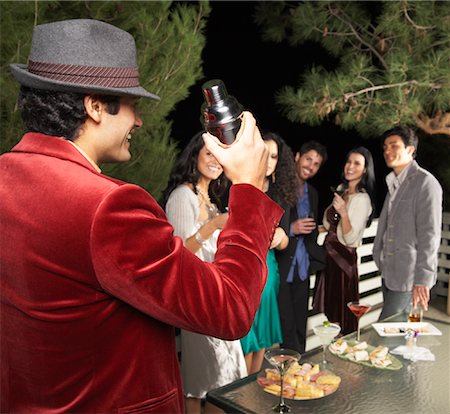 Personnes à la fête en plein air Photographie de stock - Premium Libres de Droits, Code: 600-00846594