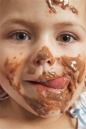 food girl tongue - Portrait of Girl With Messy Face Stock Photo - Premium Royalty-Free, Code: 600-00848621