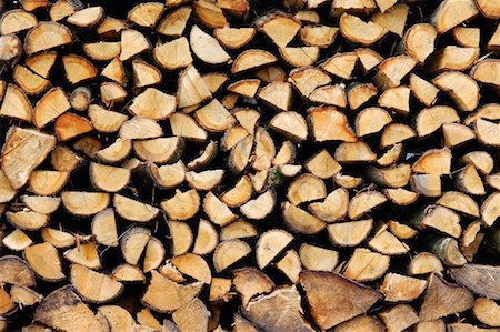 simsearch:700-00361363,k - Pile of Firewood Stock Photo - Premium Royalty-Free, Code: 600-00864595