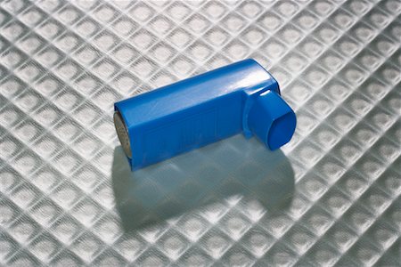 Asthma Inhaler Stock Photo - Premium Royalty-Free, Code: 600-00918175