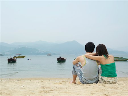 simsearch:600-00910373,k - Couple at Beach Stock Photo - Premium Royalty-Free, Code: 600-00910376