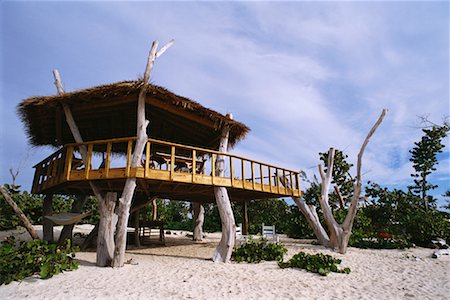 simsearch:700-03075663,k - Tree Hut on Beach, Cayman Islands Stock Photo - Premium Royalty-Free, Code: 600-00933912