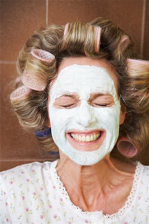 simsearch:600-00847728,k - Woman With Facial Mask Stock Photo - Premium Royalty-Free, Code: 600-00984214