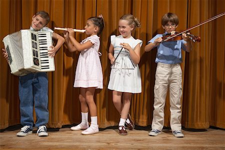 recorder (musical instrument) - Children Performing on Stage Stock Photo - Premium Royalty-Free, Code: 600-01037573