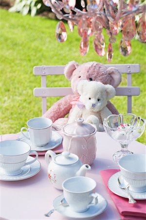 Table Set for Tea Party Stock Photo - Premium Royalty-Free, Code: 600-01041934