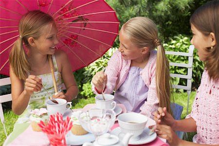 Girls at Tea Party Stock Photo - Premium Royalty-Free, Code: 600-01041951