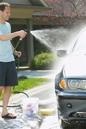 simsearch:700-00593102,k - Man Washing Car Stock Photo - Premium Royalty-Free, Code: 600-01083011