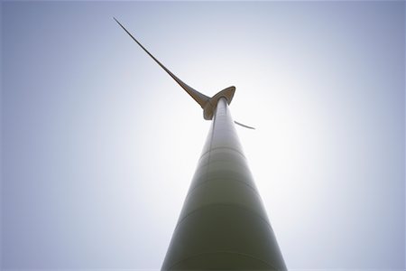 simsearch:600-00819426,k - Wind Turbine Foto de stock - Royalty Free Premium, Número: 600-01109977