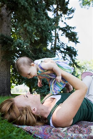 simsearch:700-00557270,k - Mother and Baby Outdoors Stock Photo - Premium Royalty-Free, Code: 600-01111609