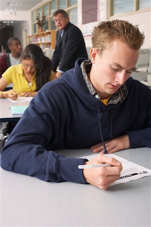 simsearch:622-08542931,k - Students Taking Test Stock Photo - Premium Royalty-Free, Code: 600-01112249