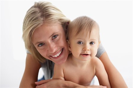 simsearch:600-01112884,k - Portrait of Mother and Baby Stock Photo - Premium Royalty-Free, Code: 600-01112883