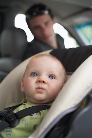 simsearch:614-06623416,k - Baby in Car Seat in Vehicle Stock Photo - Premium Royalty-Free, Code: 600-01123719