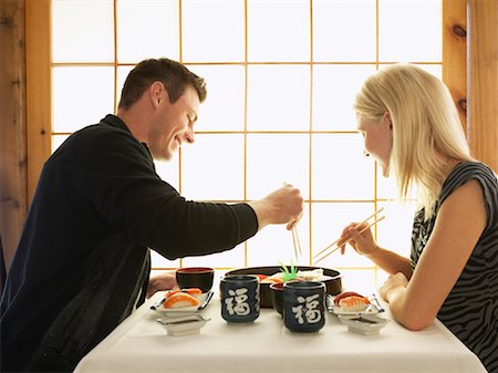 Couple in Japanese Restaurant Stock Photo - Premium Royalty-Free, Code: 600-01164289