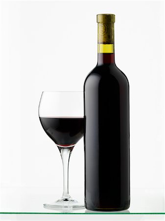 simsearch:600-02912202,k - Wine Glass and Wine Bottle Stock Photo - Premium Royalty-Free, Code: 600-01164777