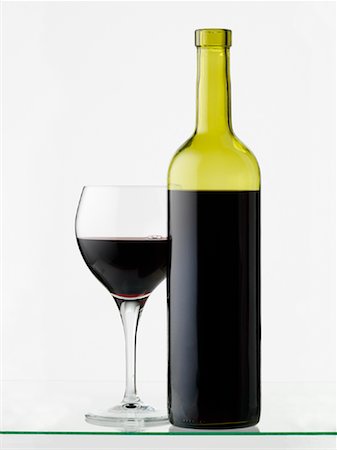 simsearch:600-01954641,k - Wine Glass and Wine Bottle Stock Photo - Premium Royalty-Free, Code: 600-01164779