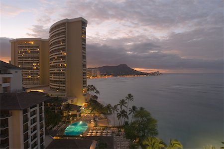 diamond head - Hotels, Waikiki, Honolulu, Oahu, Hawaii, USA Stock Photo - Premium Royalty-Free, Code: 600-01163287