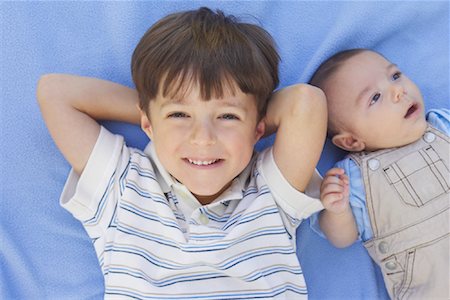 simsearch:700-02724695,k - Portrait of Young Boy with Baby Brother Stock Photo - Premium Royalty-Free, Code: 600-01163562