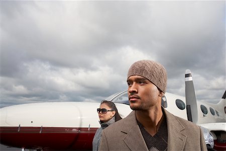 Personnes à l'aéroport Photographie de stock - Premium Libres de Droits, Code: 600-01174033