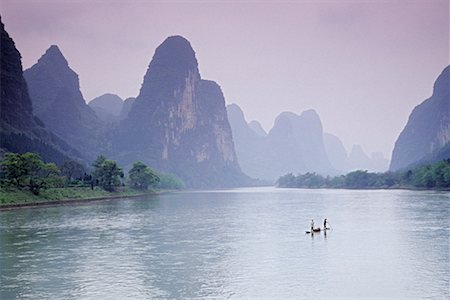 Li River Near Yangshou, China Stock Photo - Premium Royalty-Free, Code: 600-01172479