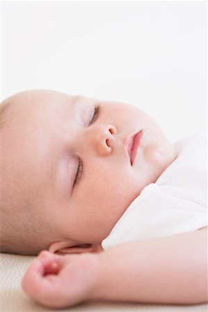 simsearch:600-01260332,k - Baby Sleeping Stock Photo - Premium Royalty-Free, Code: 600-01172770