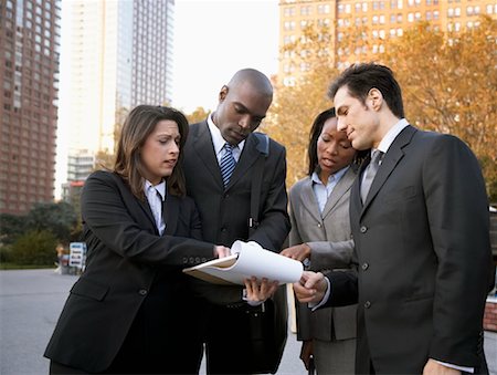 simsearch:600-05973117,k - Business People Talking Outdoors Stock Photo - Premium Royalty-Free, Code: 600-01194801
