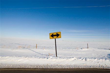 forked - Road Sign in Winter, Watkins, Colorado, USA Stock Photo - Premium Royalty-Free, Code: 600-01224026