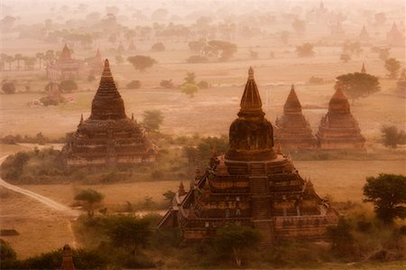 simsearch:700-03685862,k - Aerial View of Bagan, Myanmar Stock Photo - Premium Royalty-Free, Code: 600-01223903