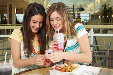 simsearch:700-00606683,k - Teenagers at Mall Stock Photo - Premium Royalty-Free, Code: 600-01275528