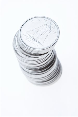 simsearch:700-00424016,k - Stack of Dimes Foto de stock - Sin royalties Premium, Código: 600-01464589