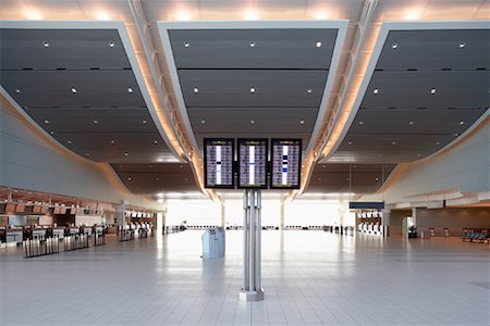 empty hall - Information Boards, Toronto Pearson International Airport, Toronto, Ontario, Canada Stock Photo - Premium Royalty-Free, Code: 600-01538714