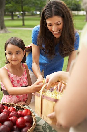 farmers market family - Mother and Daughter at Farmers Market Stock Photo - Premium Royalty-Free, Code: 600-01586343