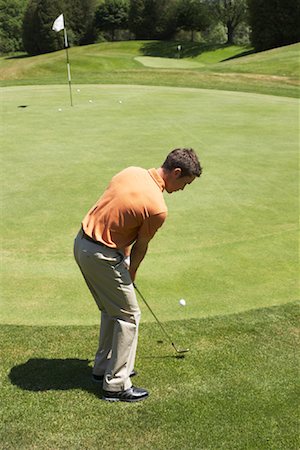Man Playing Golf Foto de stock - Sin royalties Premium, Código: 600-01581848