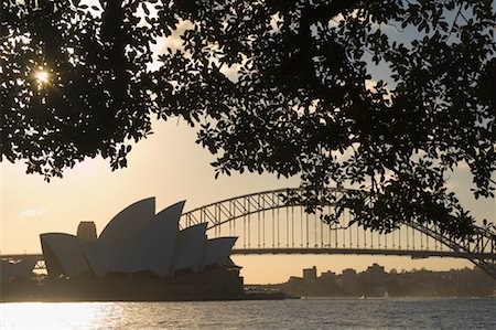 sydney harbor bridge - Sydney Opera House and Sydney Harbour Bridge, Sydney, New South Wales, Australia Stock Photo - Premium Royalty-Free, Code: 600-01604023