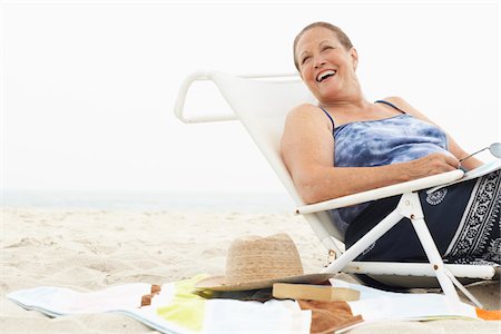 sarong - Woman on the Beach Stock Photo - Premium Royalty-Free, Code: 600-01606834