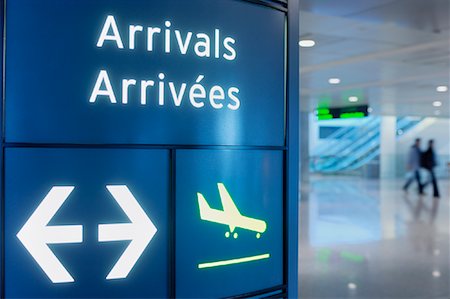 simsearch:600-01579408,k - Arrival Sign at Airport Stock Photo - Premium Royalty-Free, Code: 600-01607015