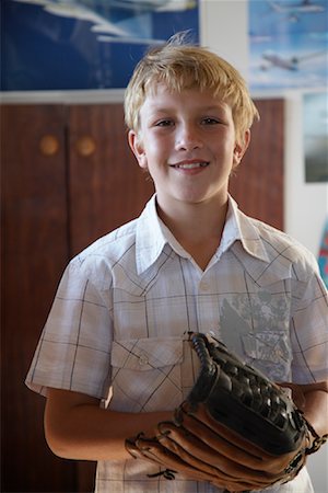 simsearch:700-00097991,k - Portrait of Boy With Baseball Glove Stock Photo - Premium Royalty-Free, Code: 600-01614639