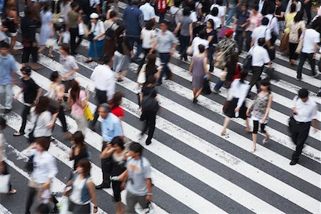 People Crossing at Osaka Station, Osaka, Japan Stock Photo - Premium Royalty-Free, Code: 600-01632893