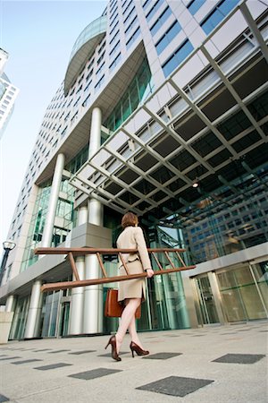 sky's the limit - Businesswoman Entering Building, Holding Ladder Stock Photo - Premium Royalty-Free, Code: 600-01633267