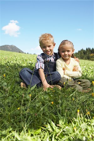 Portrait of Brother and Sister Stock Photo - Premium Royalty-Free, Code: 600-01644960