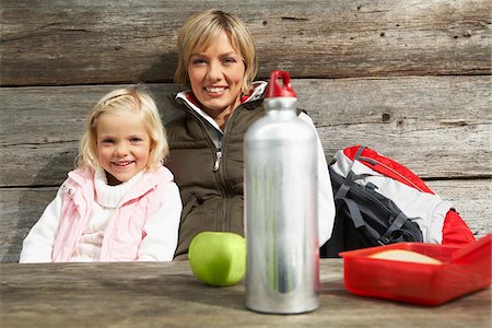 flask - Portrait of Mother and Daughter Stock Photo - Premium Royalty-Free, Code: 600-01645003