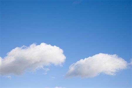 puffy clouds - Clouds in Sky Stock Photo - Premium Royalty-Free, Code: 600-01694637