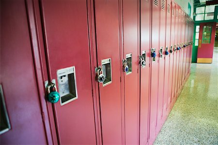 Row of Lockers in School Stock Photo - Premium Royalty-Free, Code: 600-01694857