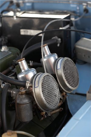 simsearch:600-01716651,k - Engine Carburators of 1960 Austin Healey Bugeye Sprite Stock Photo - Premium Royalty-Free, Code: 600-01716647