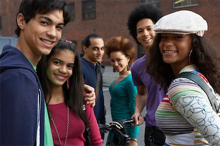 simsearch:600-02200233,k - Teenagers Hanging Out Stock Photo - Premium Royalty-Free, Code: 600-01764084